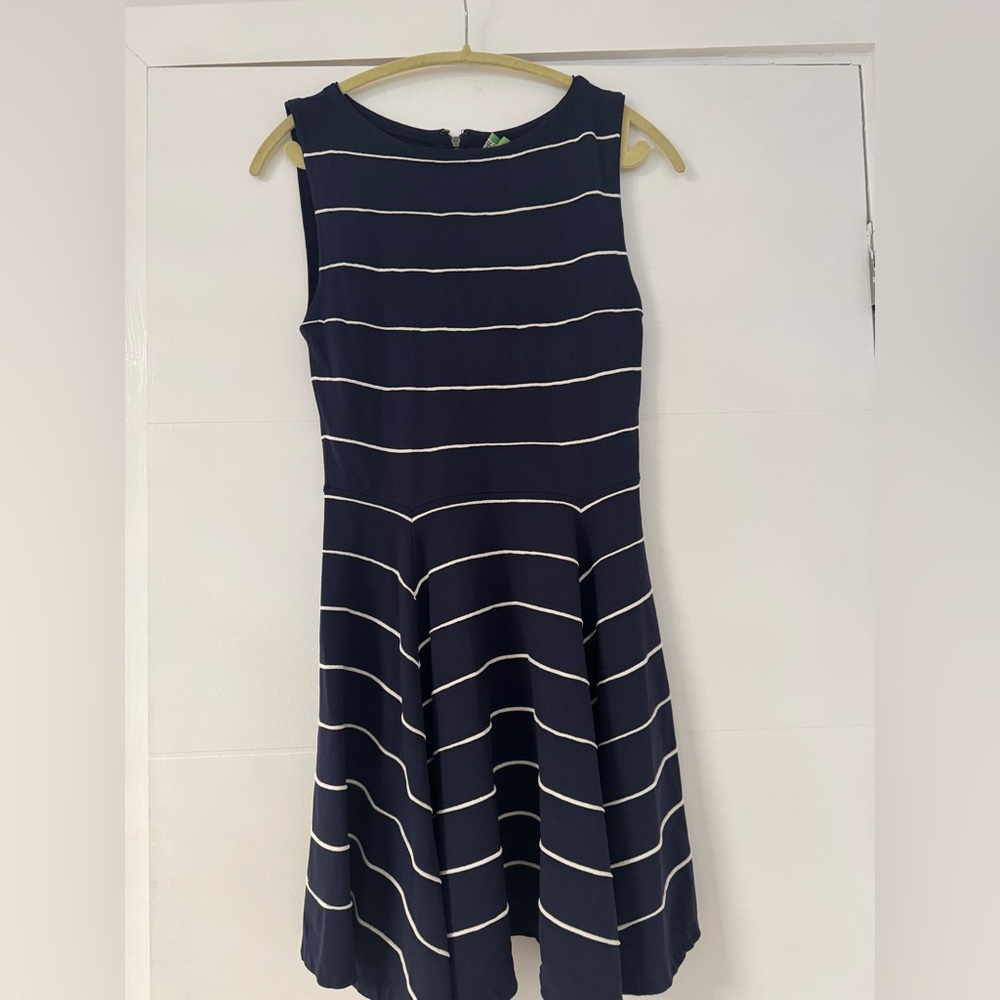 Alice and Olivia dress